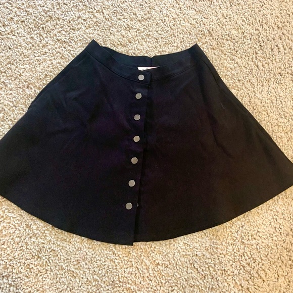 Black button up skirt - Picture 1 of 4